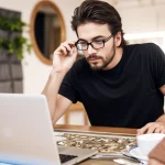 How Freelancers Are Using Crypto Cash Out Services to Manage Expenses